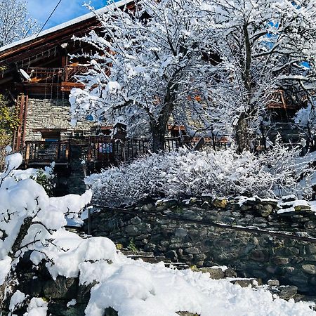 Bed and Breakfast La Ferme D'Angele Bourg-Saint-Maurice Exterior foto