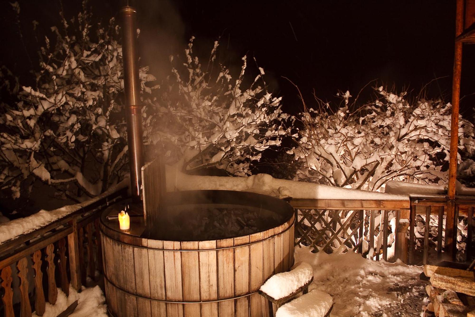 Bed and Breakfast La Ferme D'Angele Bourg-Saint-Maurice Exterior foto