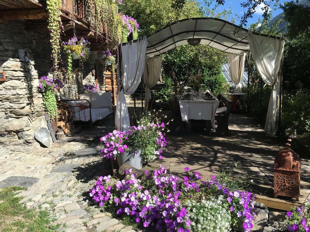 Bed and Breakfast La Ferme D'Angele Bourg-Saint-Maurice Exterior foto