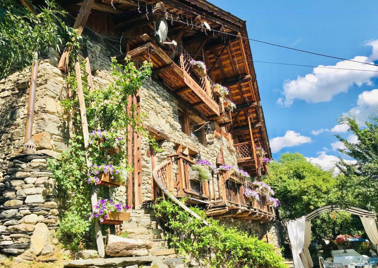 Bed and Breakfast La Ferme D'Angele Bourg-Saint-Maurice Exterior foto