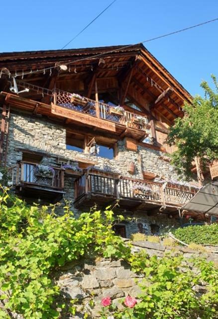 Bed and Breakfast La Ferme D'Angele Bourg-Saint-Maurice Exterior foto
