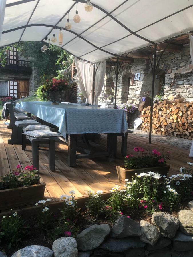 Bed and Breakfast La Ferme D'Angele Bourg-Saint-Maurice Exterior foto