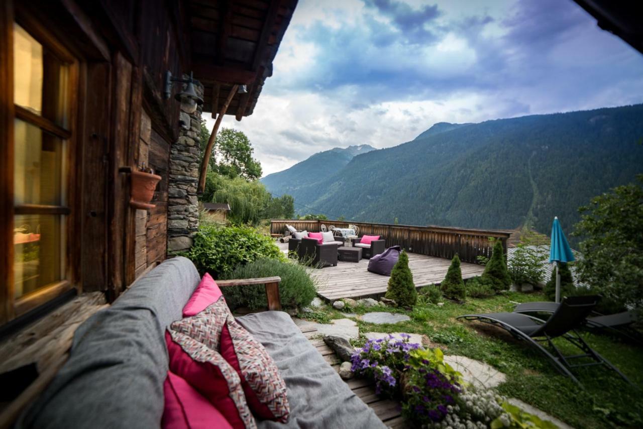 Bed and Breakfast La Ferme D'Angele Bourg-Saint-Maurice Exterior foto